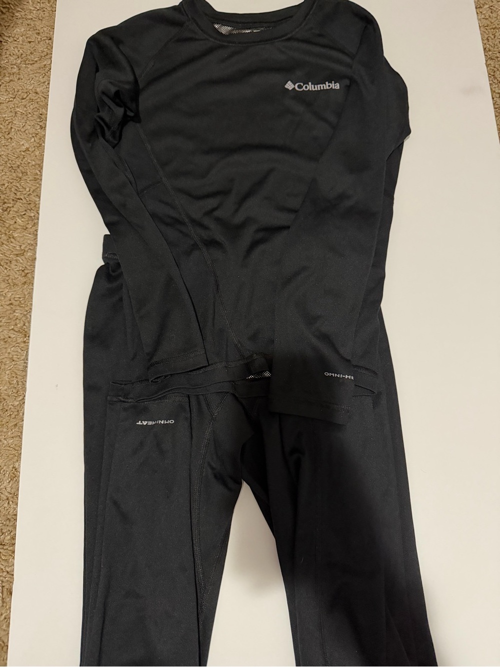 Columbia kids Black Thermal Base Layer shirt & Pants